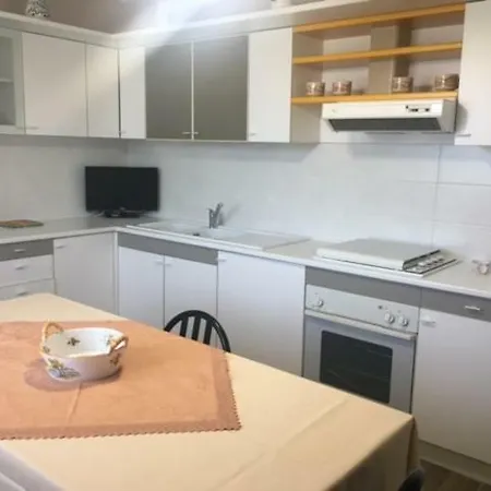 Casa Nicolangelo בית נופש גוארדיאגרלה